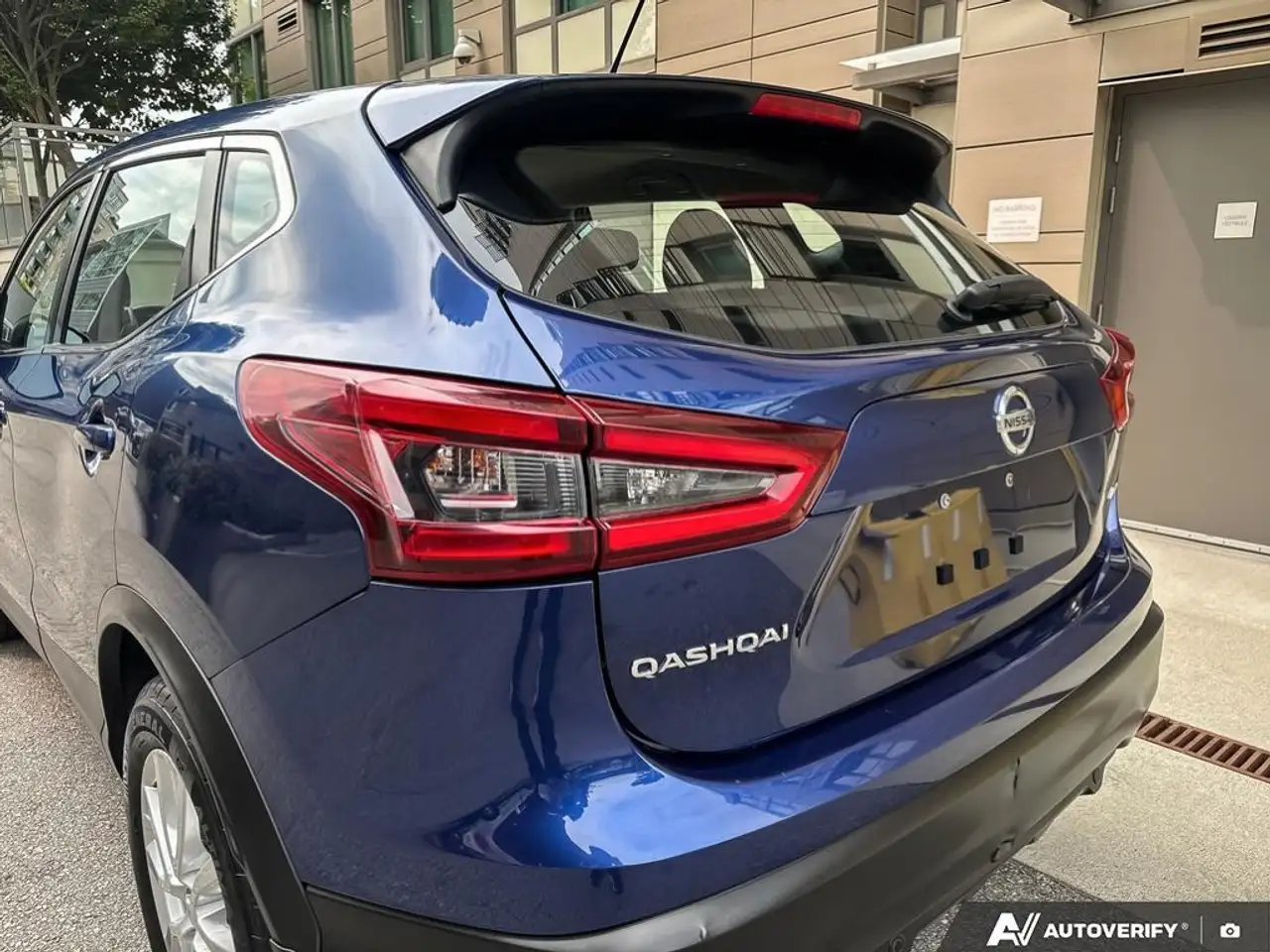 Nissan Qashqai снимка Nissan Qashqai
