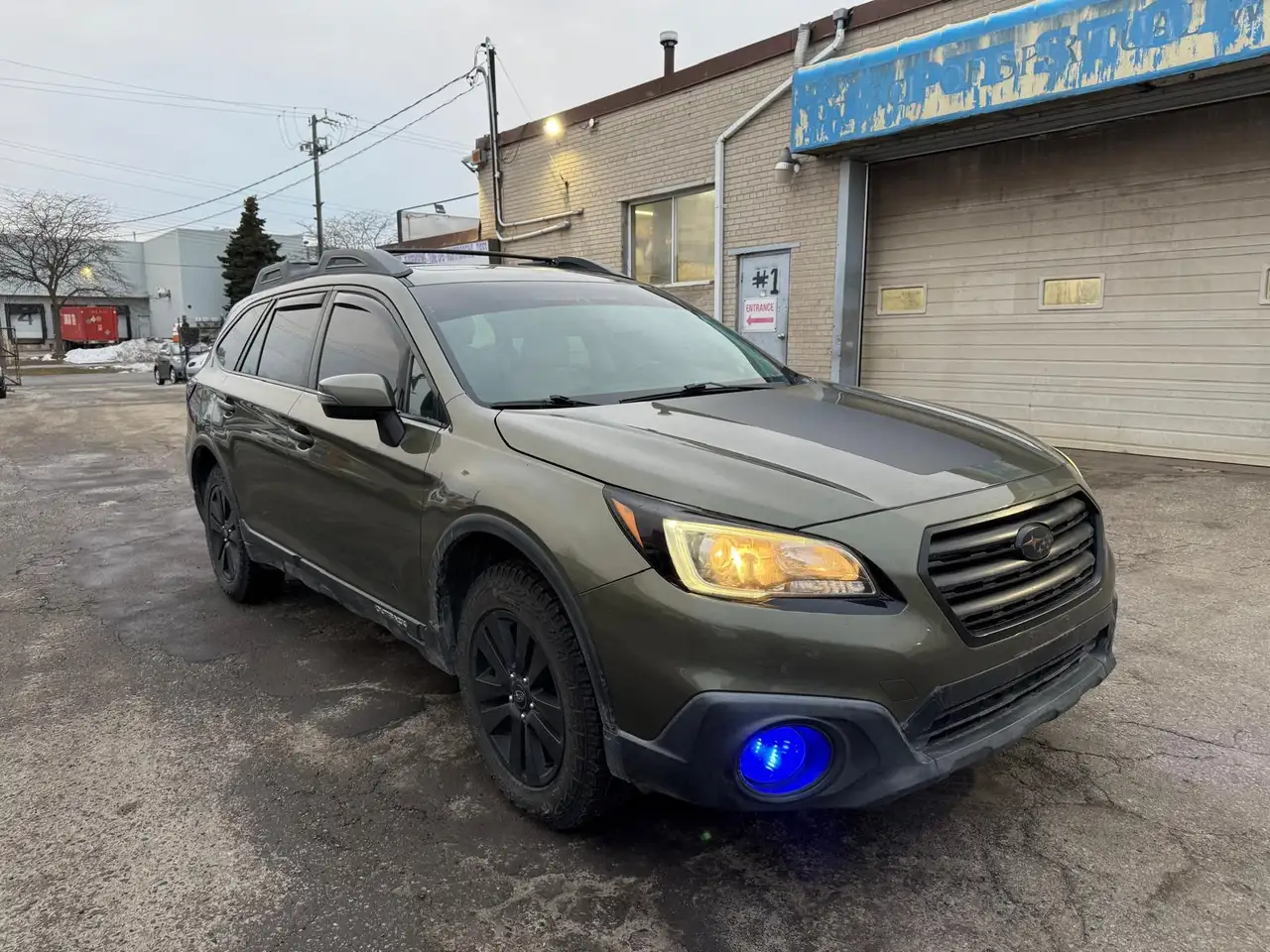 Subaru OUTBACK photo Subaru OUTBACK