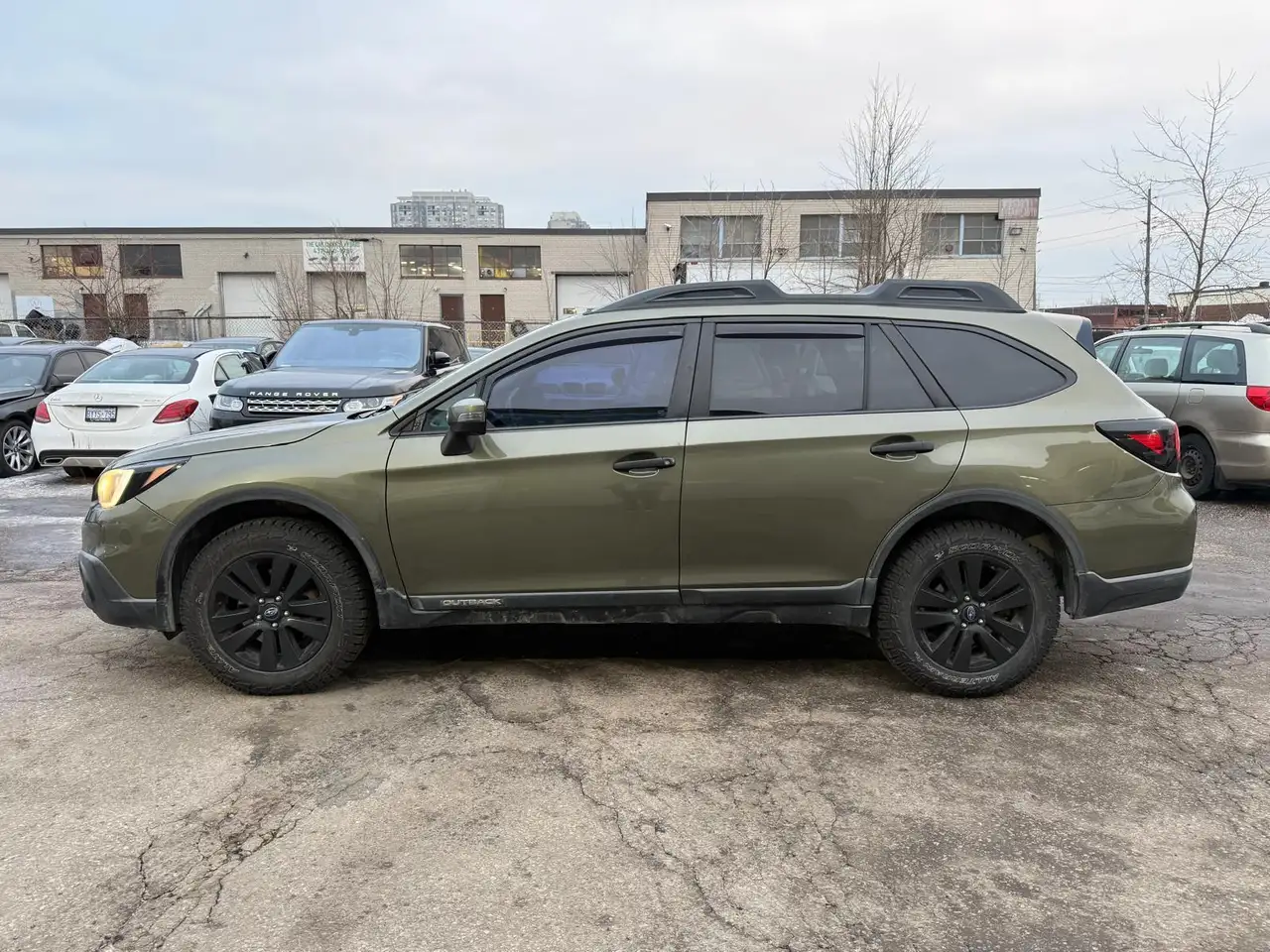 Subaru OUTBACK photo Subaru OUTBACK