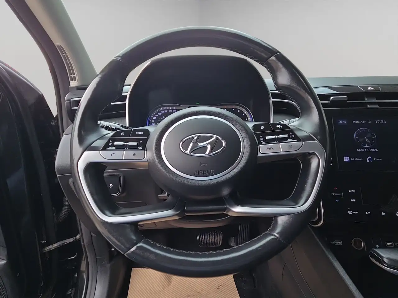 Hyundai TUCSON снимка Hyundai TUCSON