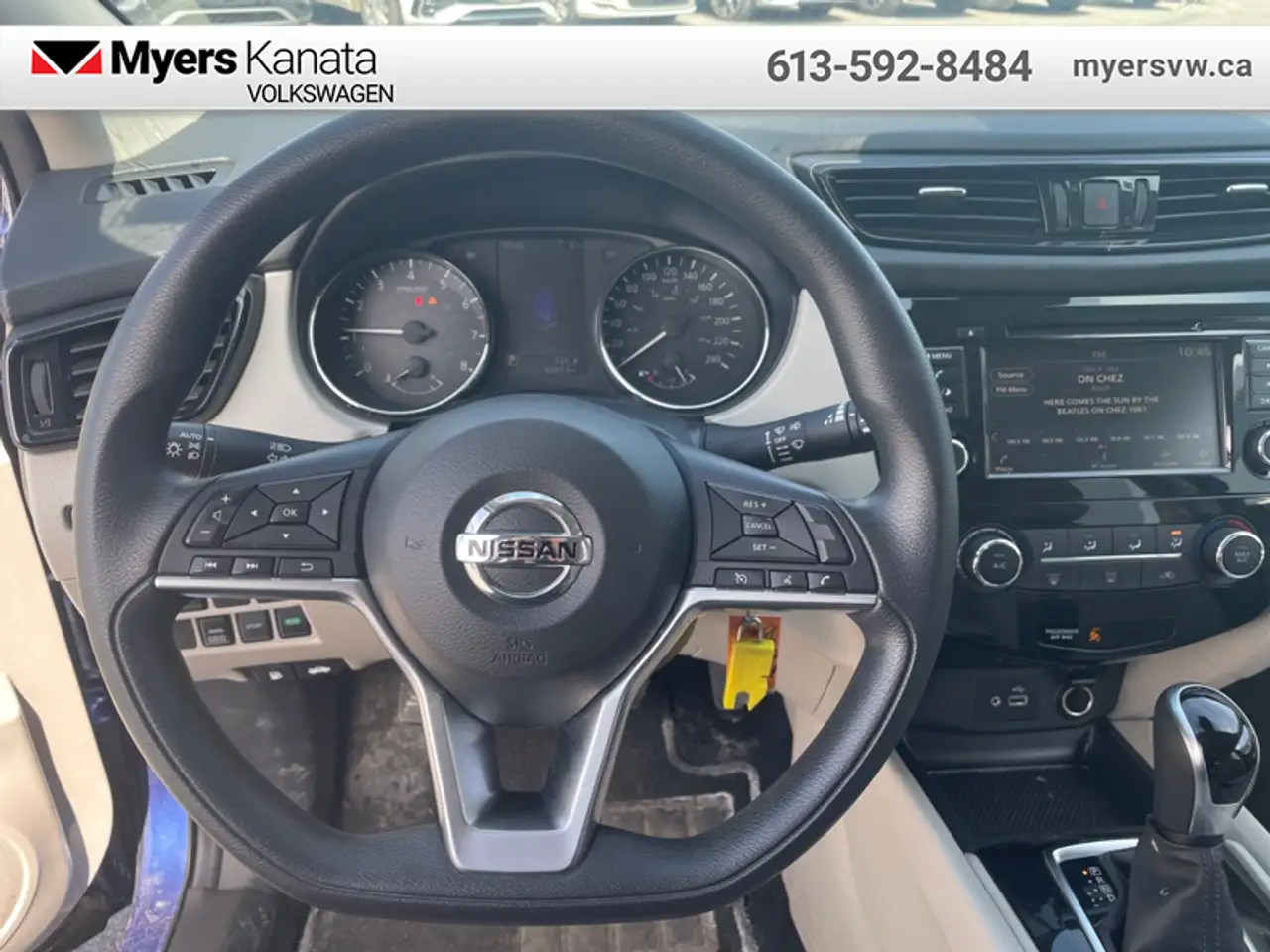 Nissan Qashqai снимка Nissan Qashqai