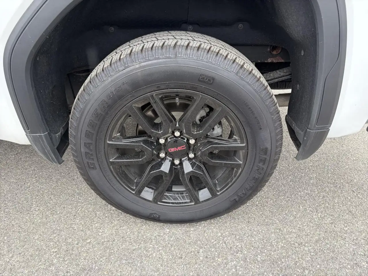 GMC Sierra 1500 снимка GMC Sierra 1500