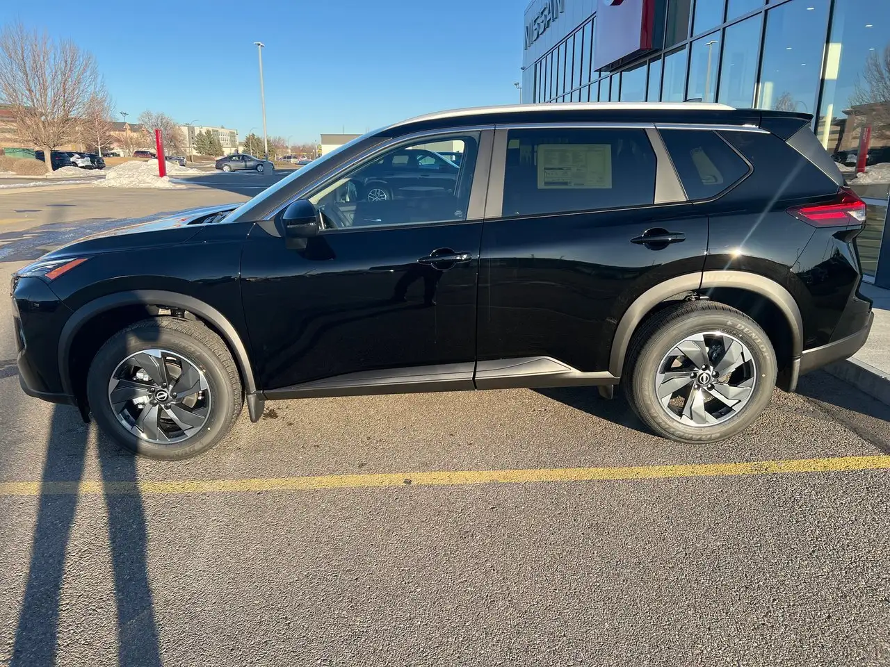 Nissan Rogue снимка Nissan Rogue