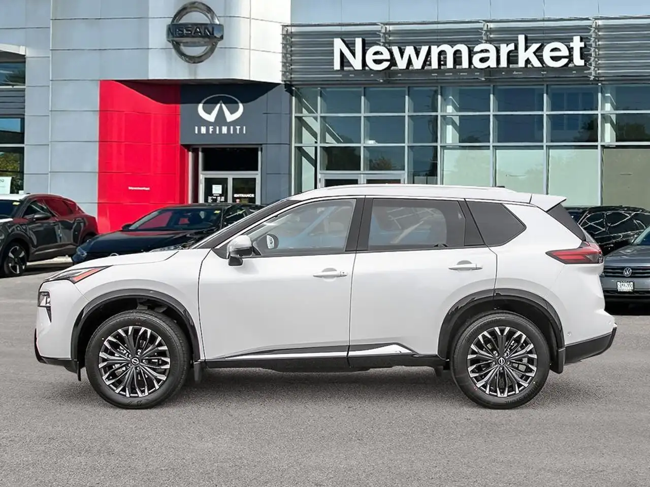 Nissan Rogue снимка Nissan Rogue