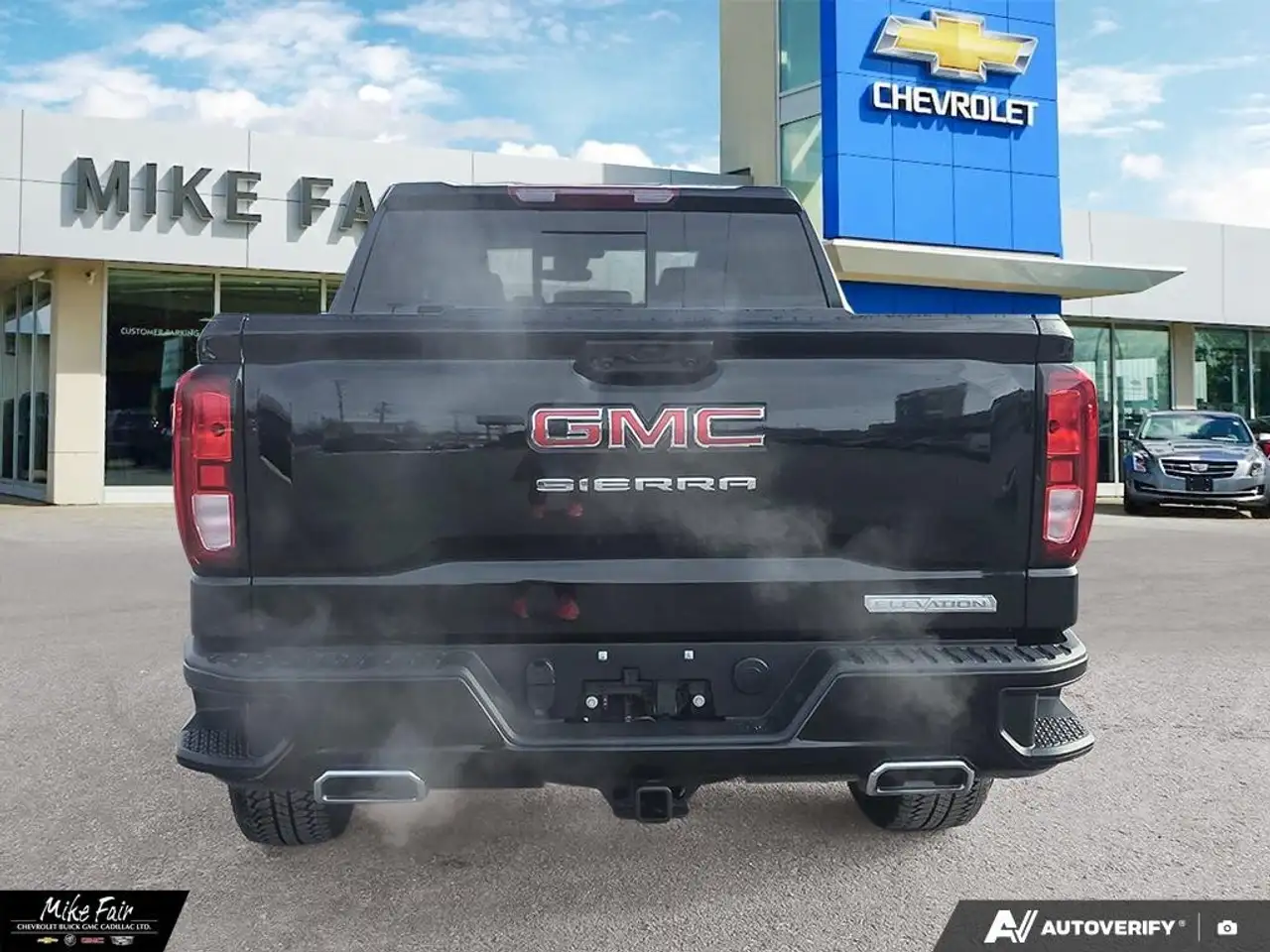 GMC Sierra 1500 photo GMC Sierra 1500