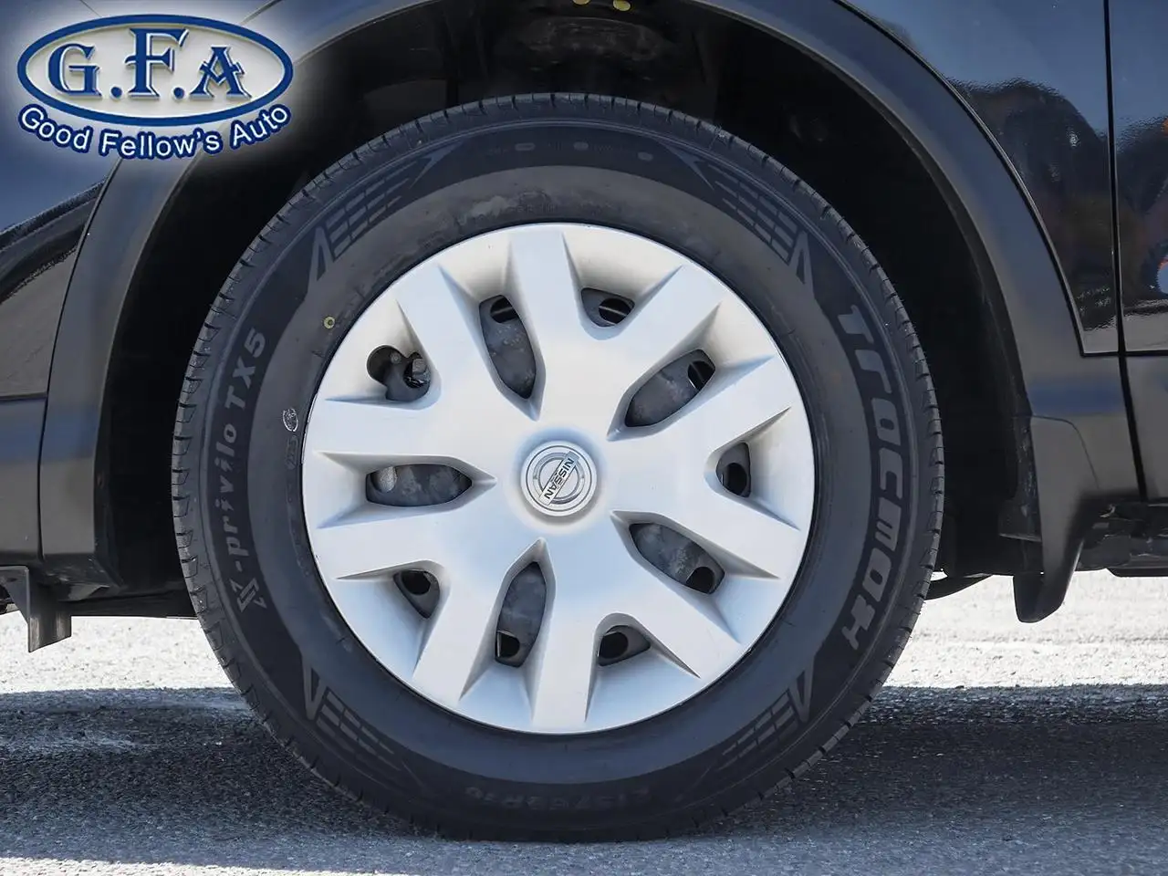 Nissan Qashqai photo Nissan Qashqai