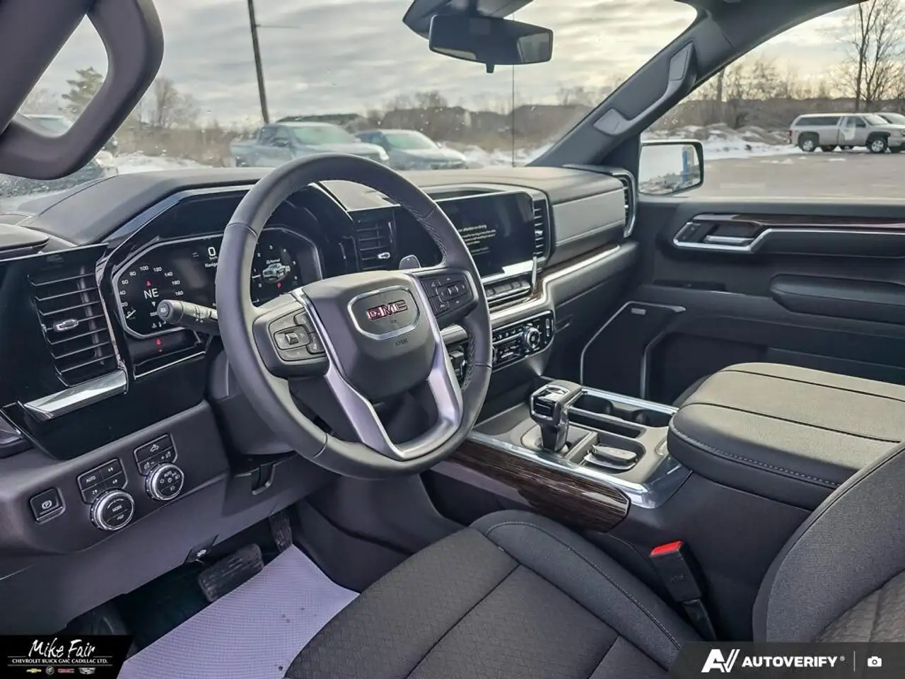 GMC Sierra 1500 photo GMC Sierra 1500