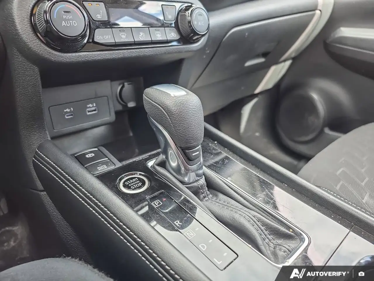 Nissan Kicks fotografie Nissan Kicks