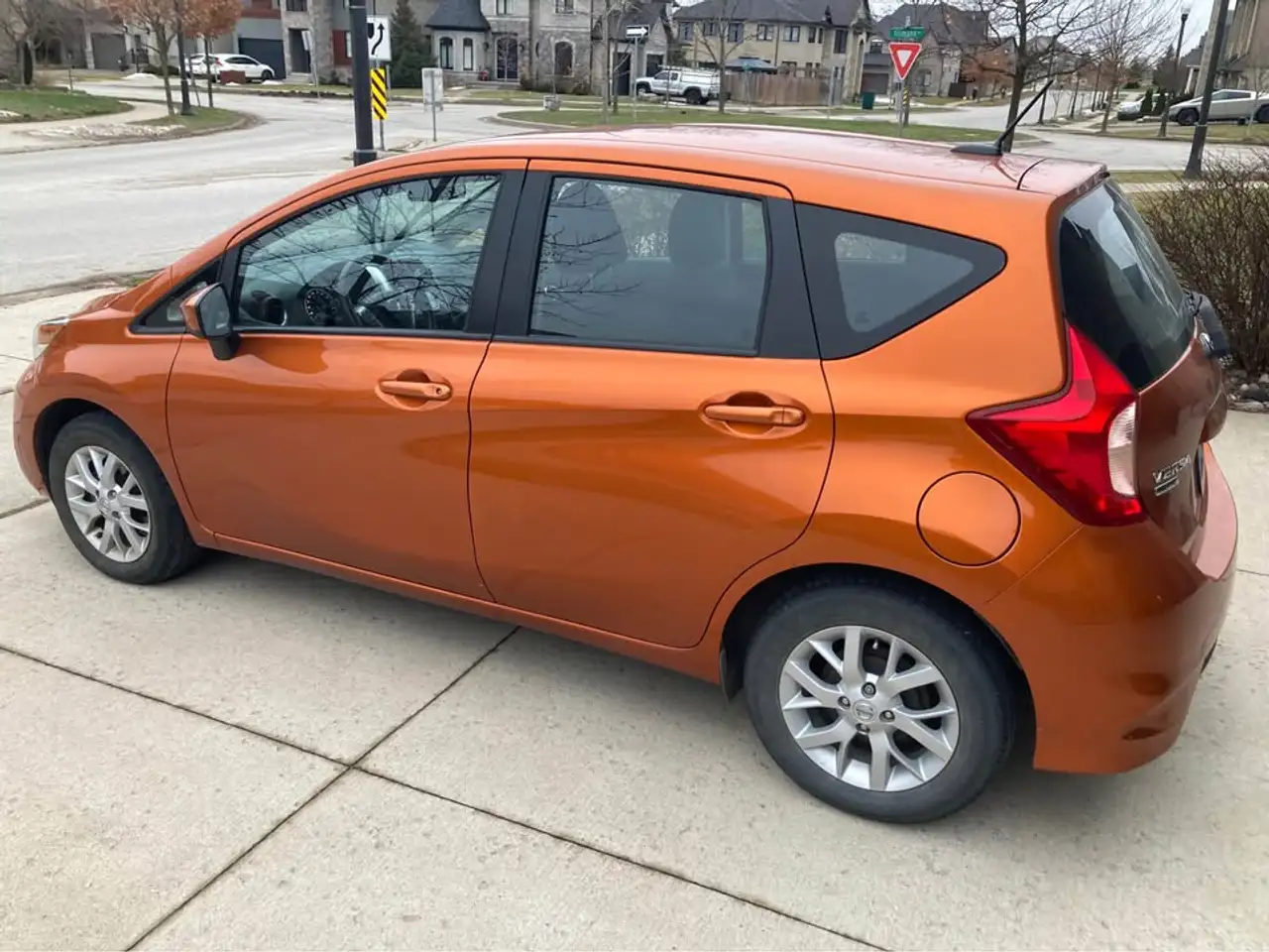 Nissan Note photo Nissan Note