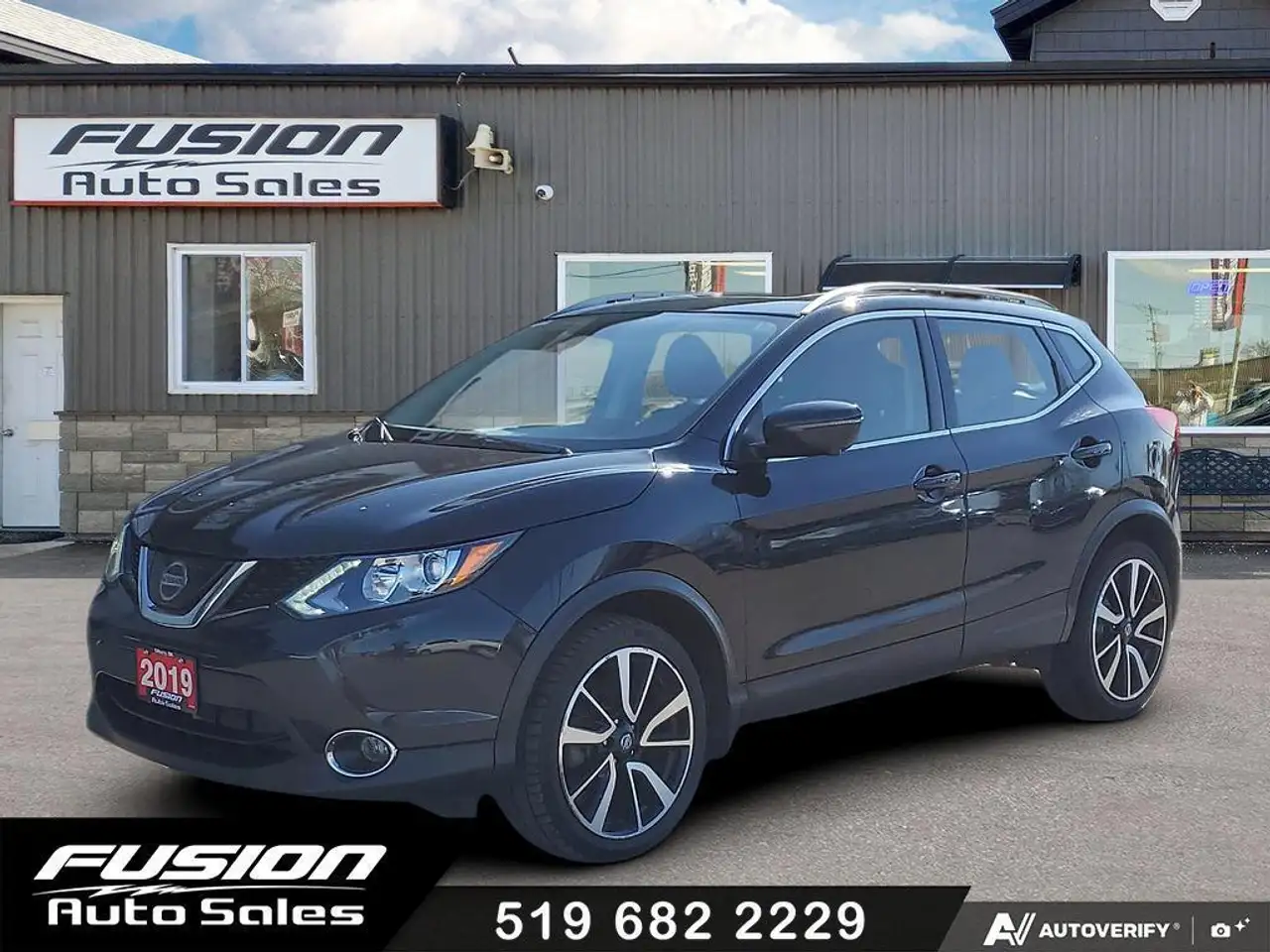 Nissan Qashqai снимка Nissan Qashqai