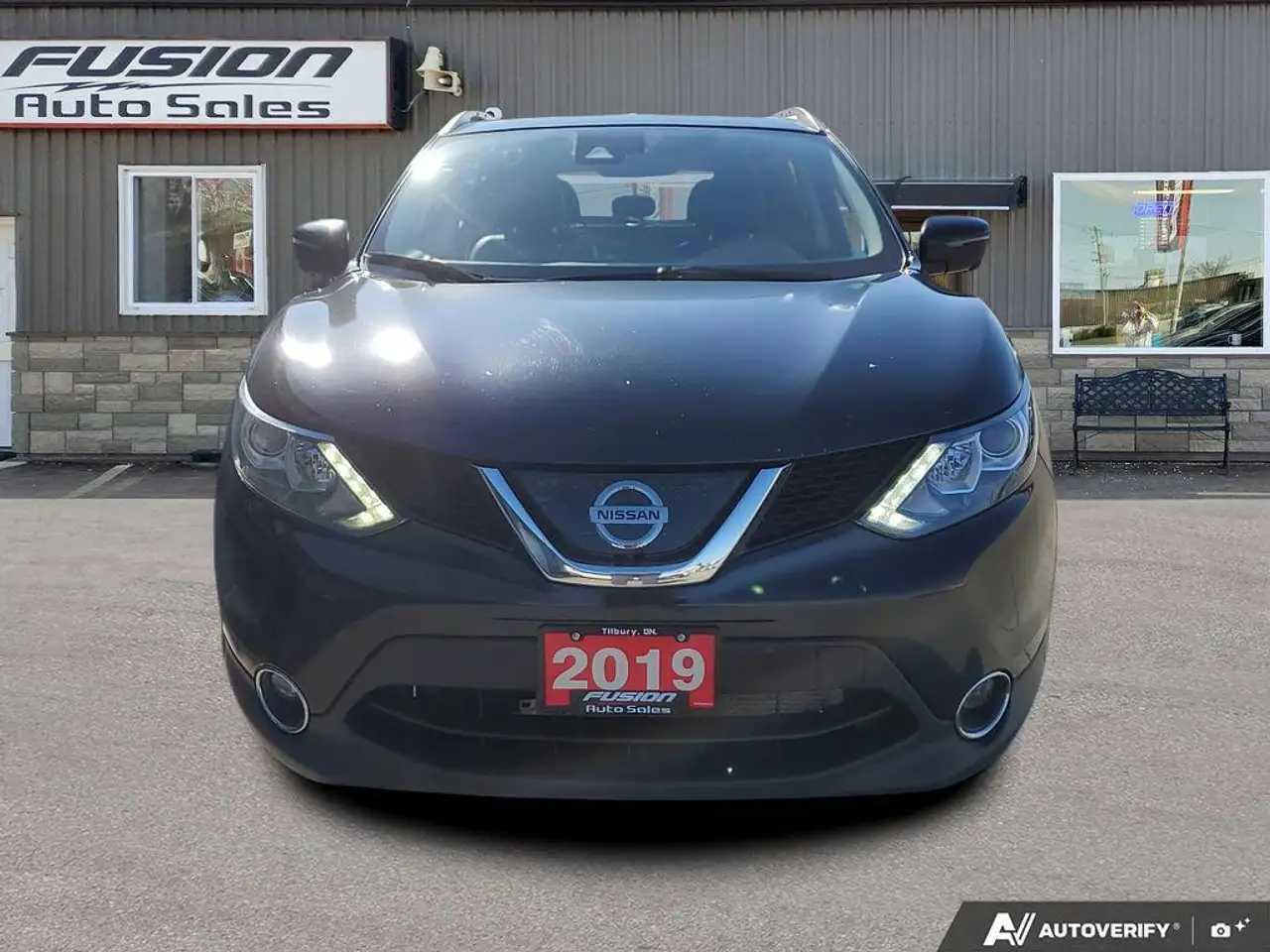 Nissan Qashqai снимка Nissan Qashqai