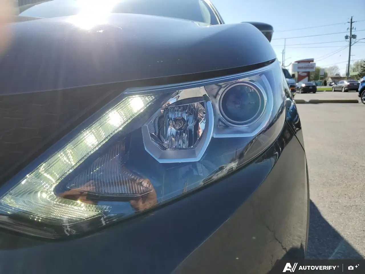 Nissan Qashqai снимка Nissan Qashqai