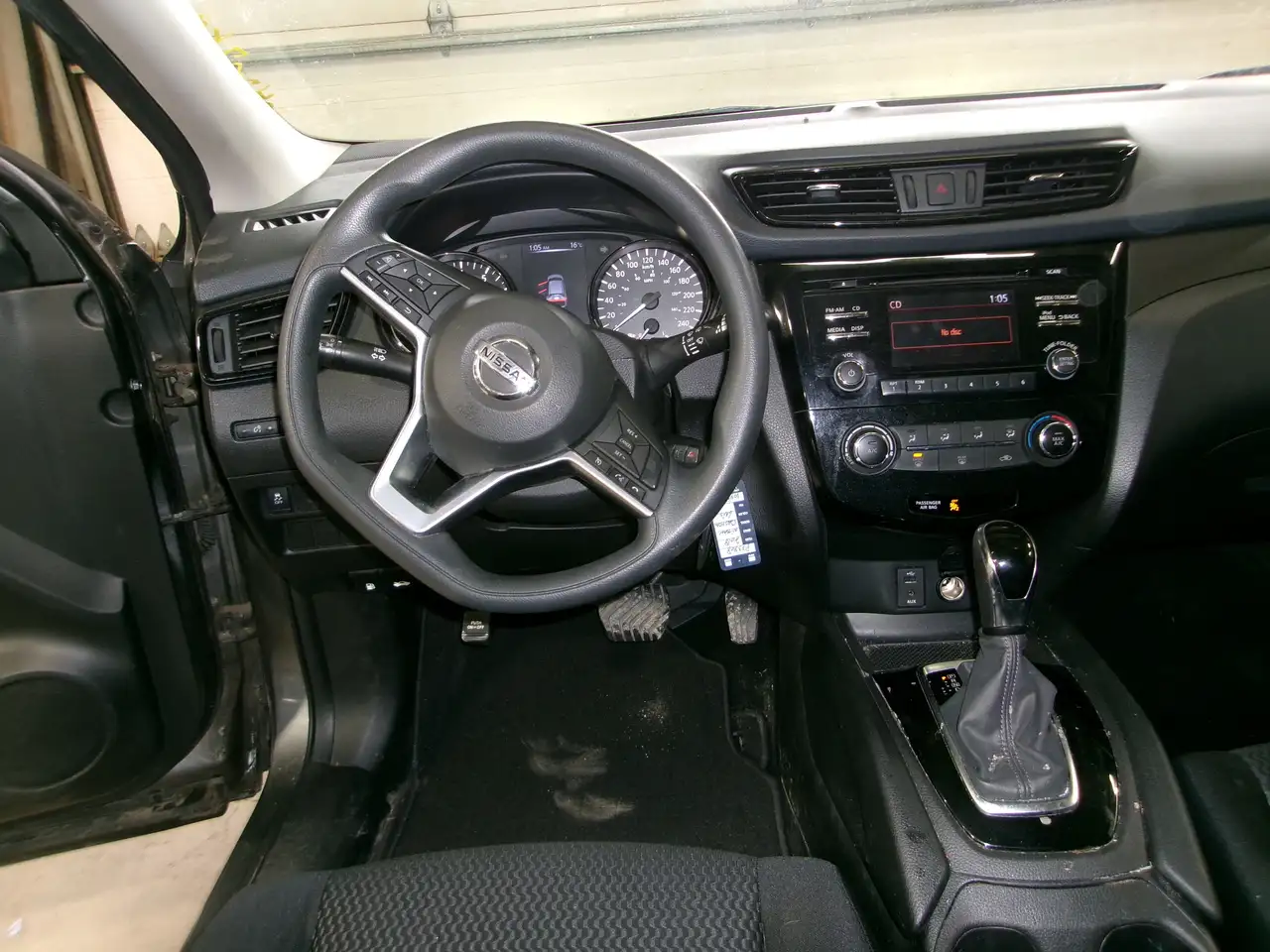 Nissan Qashqai снимка Nissan Qashqai