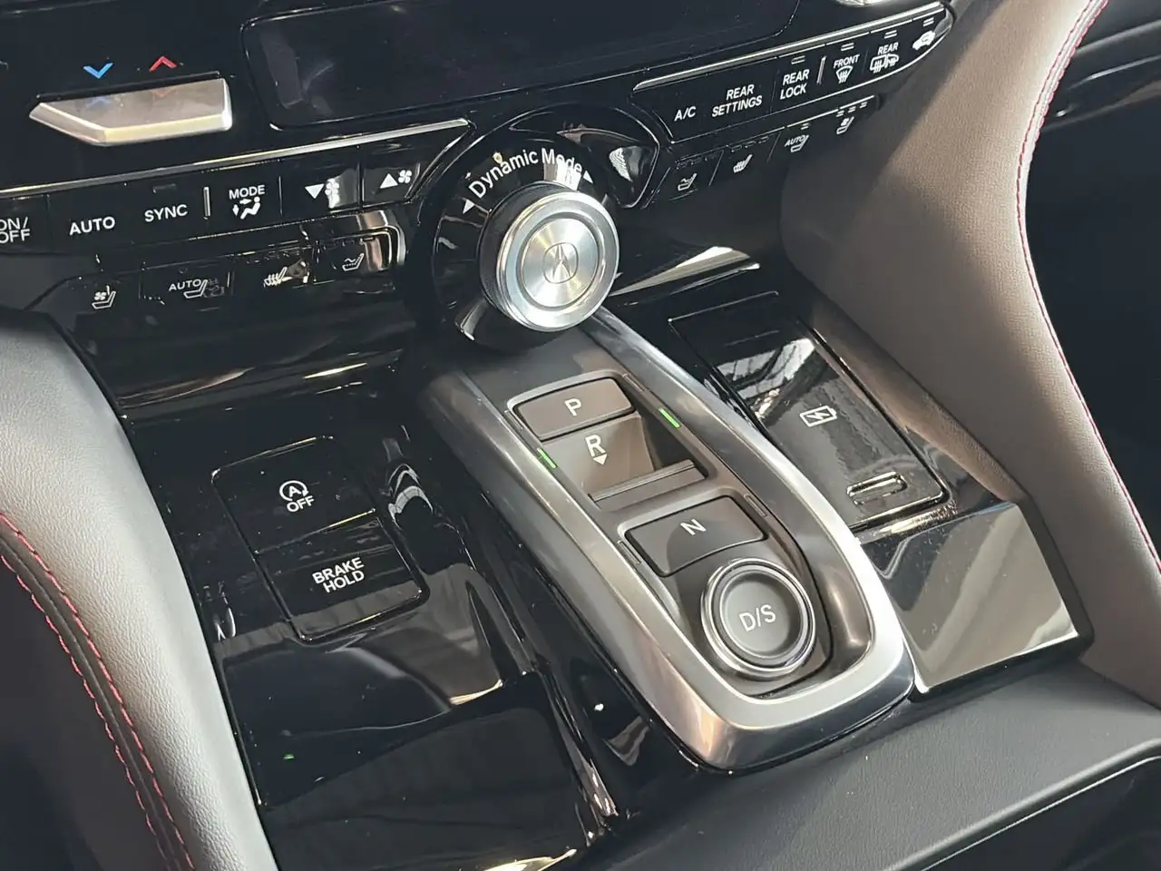 Acura MDX снимка Acura MDX