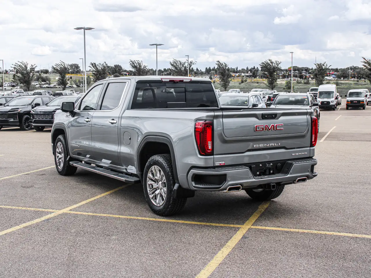 GMC Sierra 1500 снимка GMC Sierra 1500