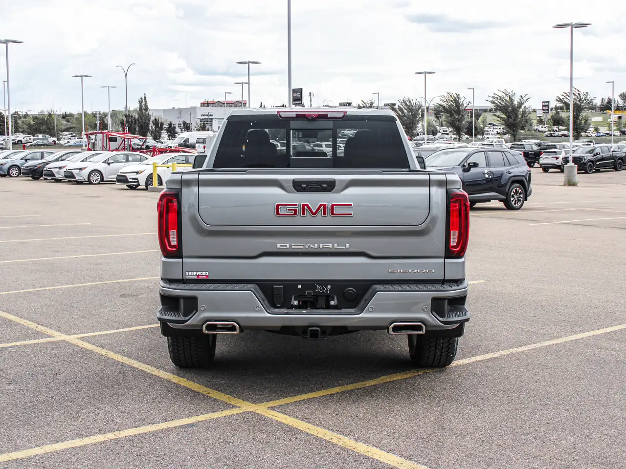 GMC Sierra 1500 снимка GMC Sierra 1500