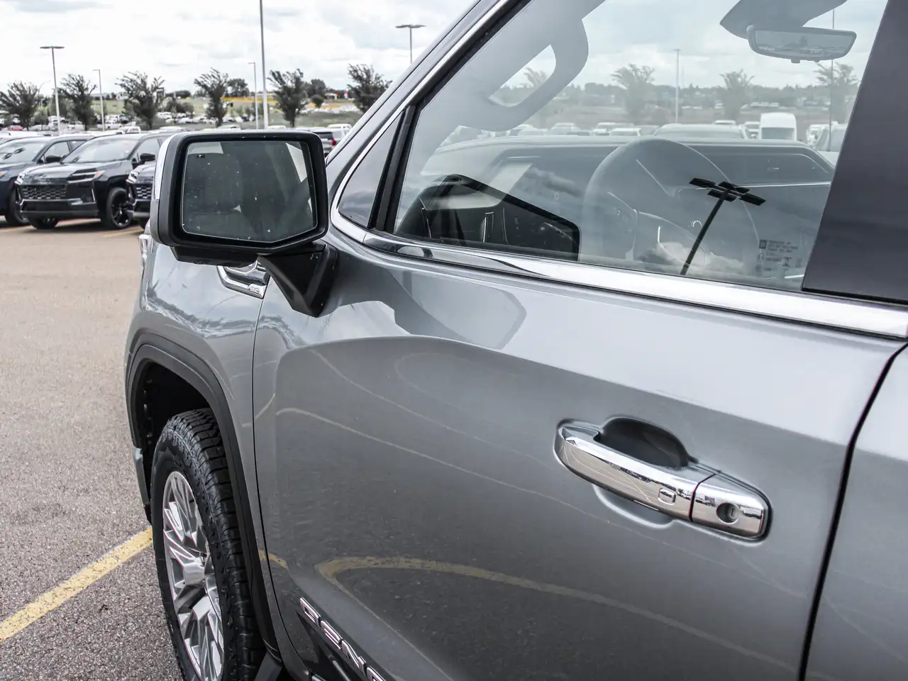 GMC Sierra 1500 снимка GMC Sierra 1500