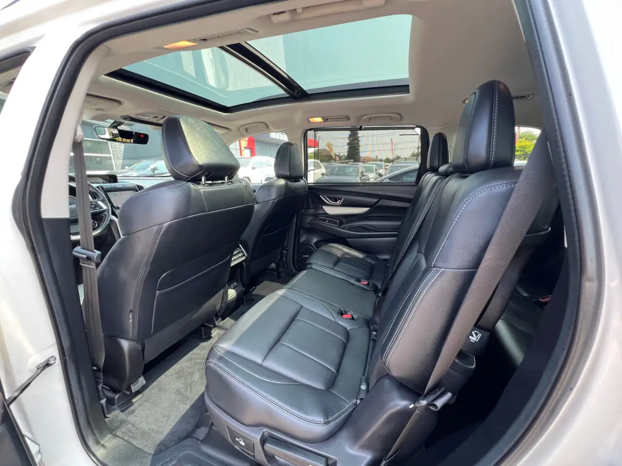 Subaru Ascent photo Subaru Ascent