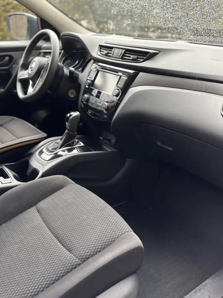 Nissan Qashqai снимка Nissan Qashqai