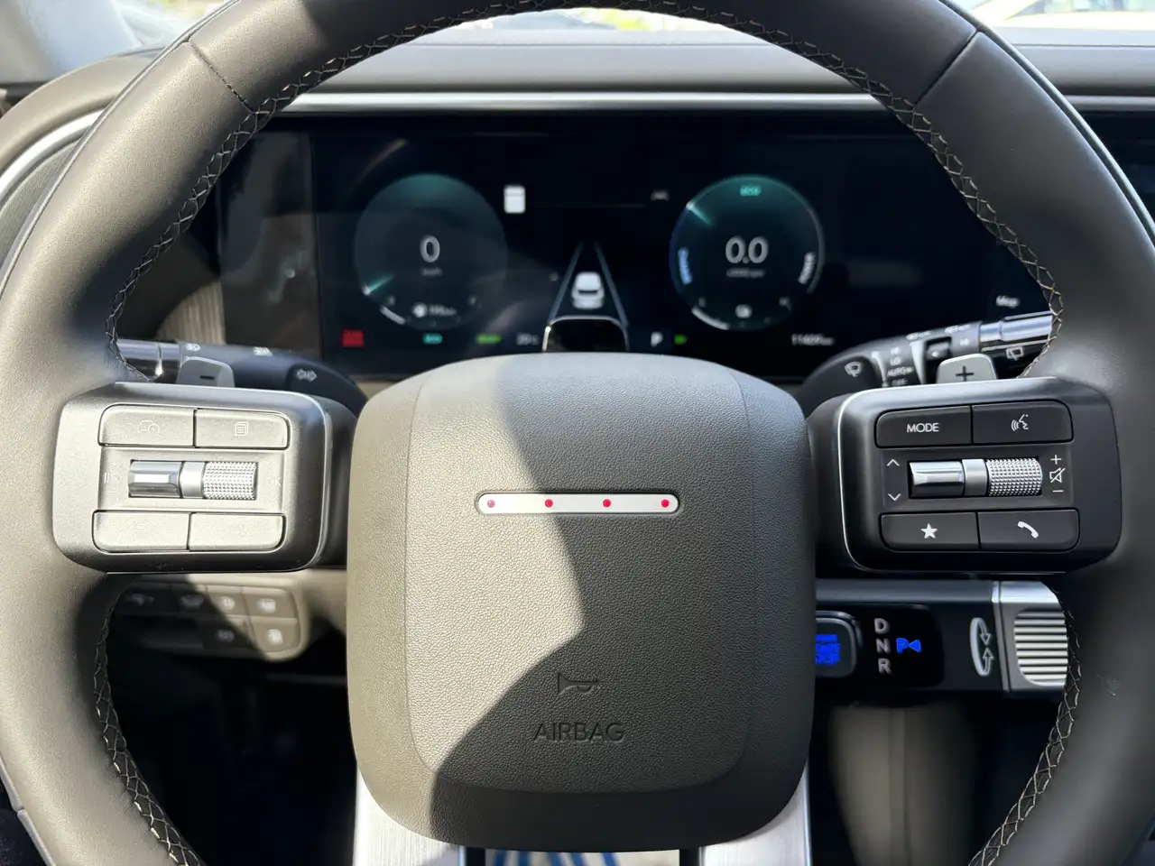 Hyundai PALISADE Hybrid снимка Hyundai PALISADE Hybrid