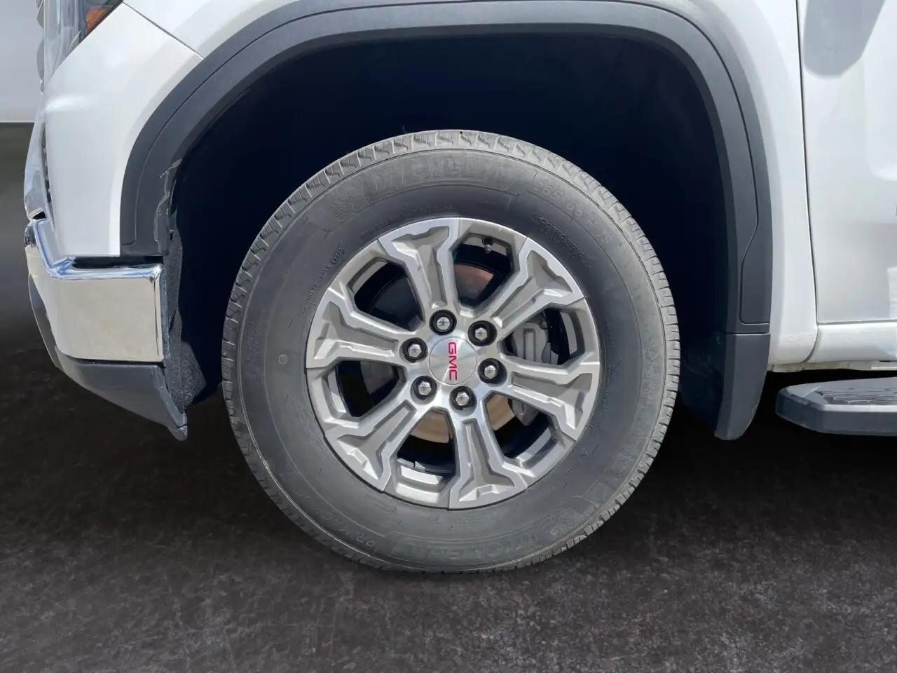 GMC Sierra 1500 photo GMC Sierra 1500