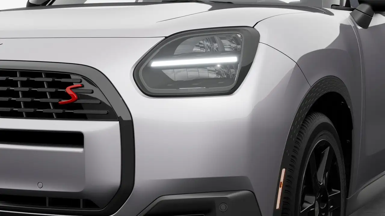 MINI Countryman photo MINI Countryman