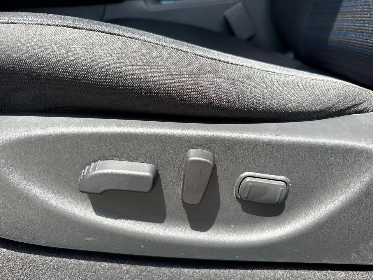 Nissan Leaf снимка Nissan Leaf