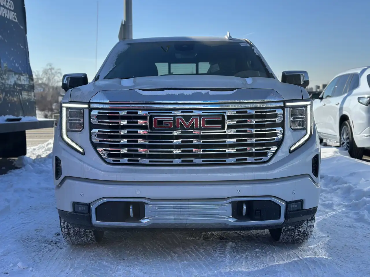 GMC Sierra 1500 снимка GMC Sierra 1500