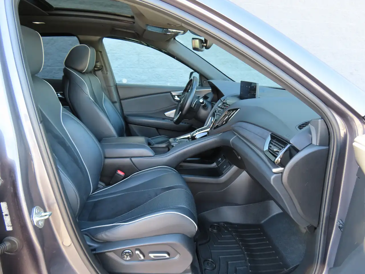 Acura RDX photo Acura RDX
