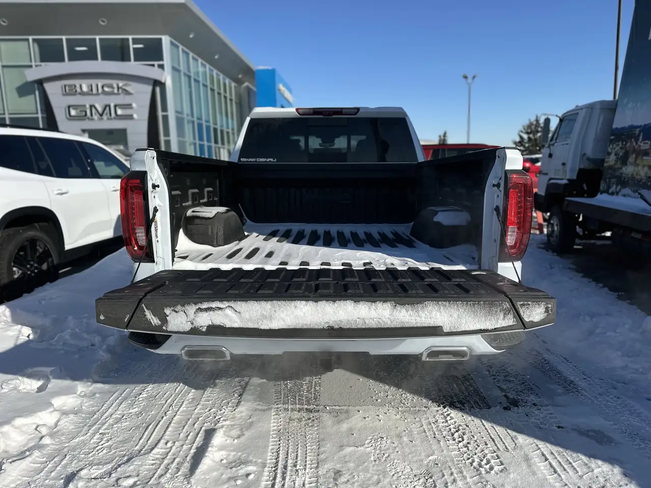 GMC Sierra 1500 снимка GMC Sierra 1500