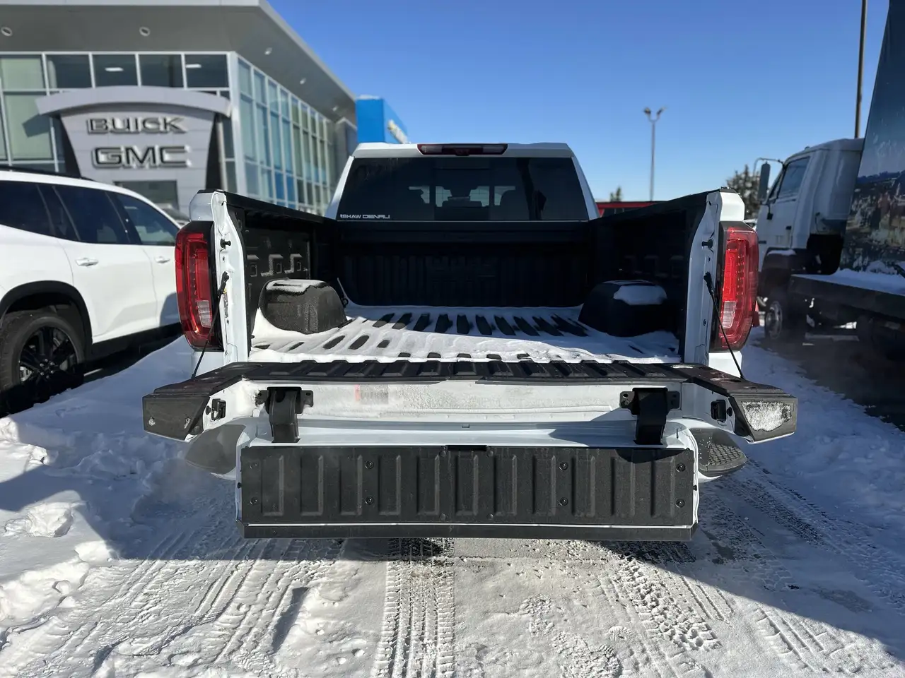 GMC Sierra 1500 снимка GMC Sierra 1500