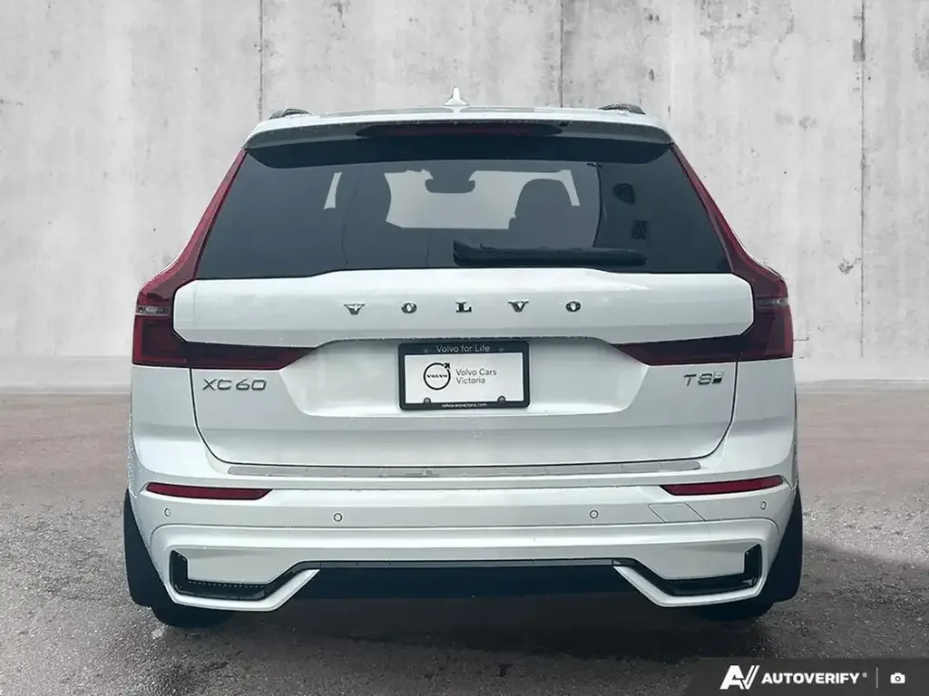 Volvo XC60 photo Volvo XC60
