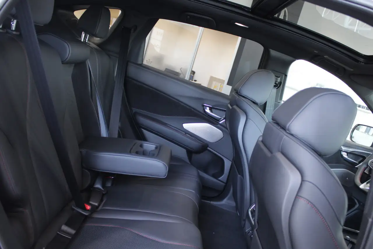 Acura RDX снимка Acura RDX