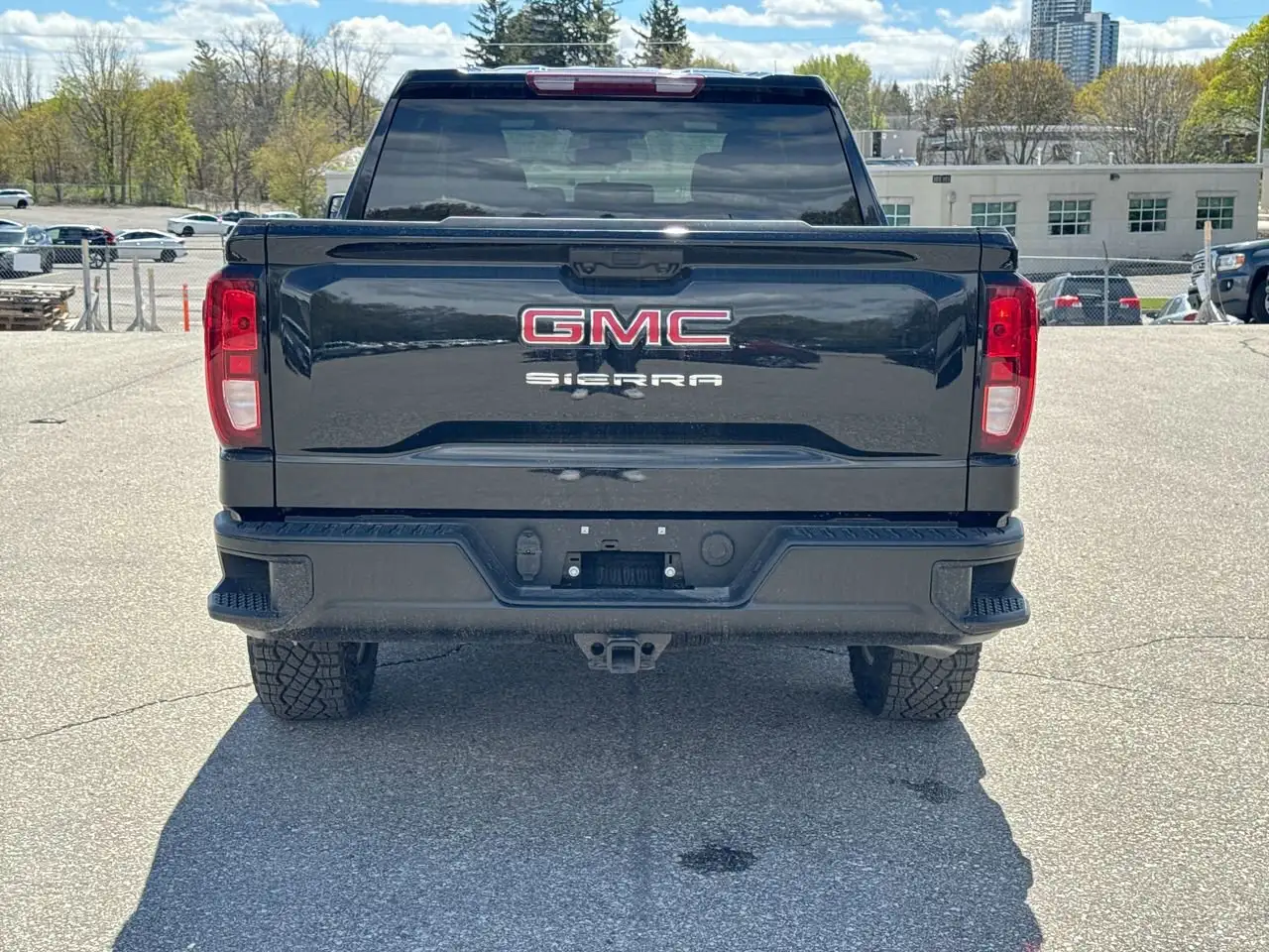 GMC Sierra 1500 photo GMC Sierra 1500