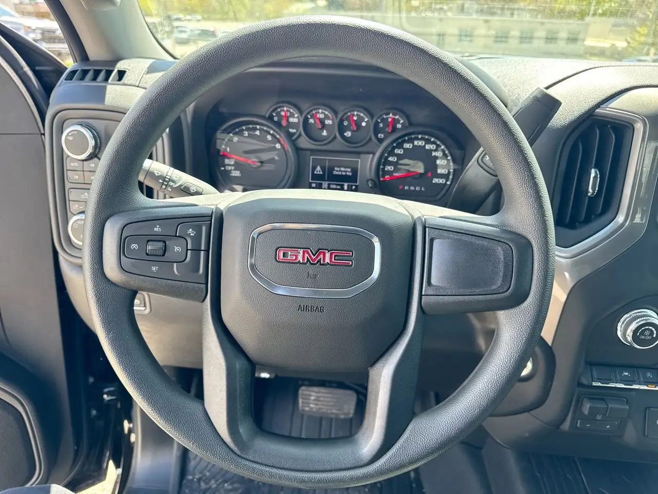 GMC Sierra 1500 photo GMC Sierra 1500