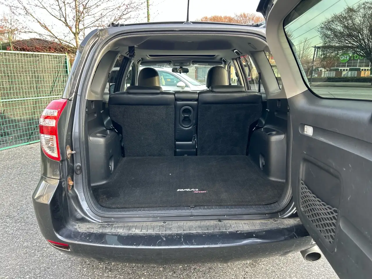 Toyota RAV 4 снимка Toyota RAV 4