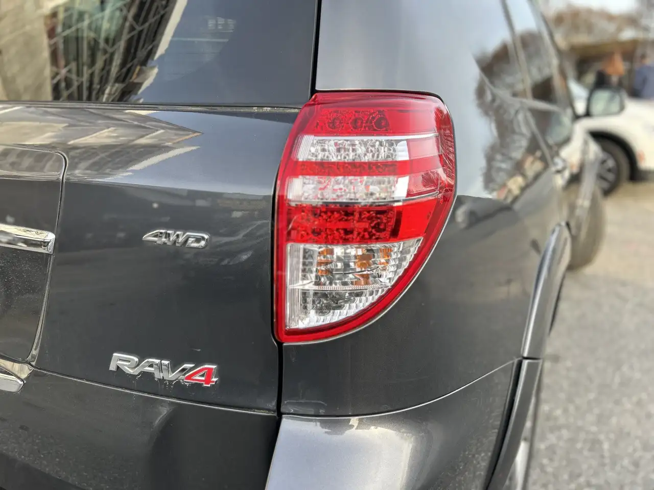 Toyota RAV 4 снимка Toyota RAV 4