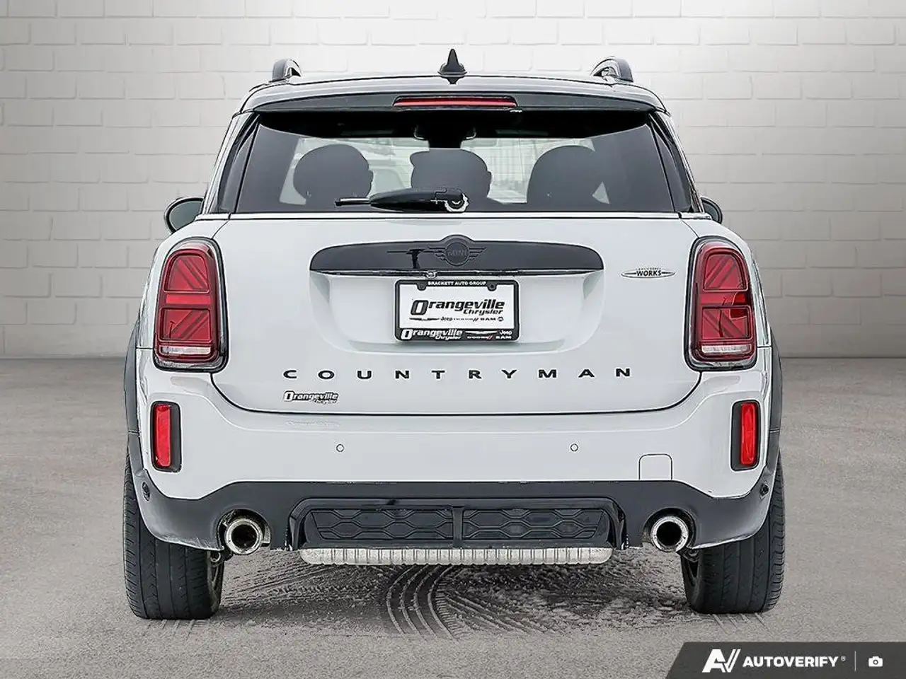 MINI Countryman снимка MINI Countryman