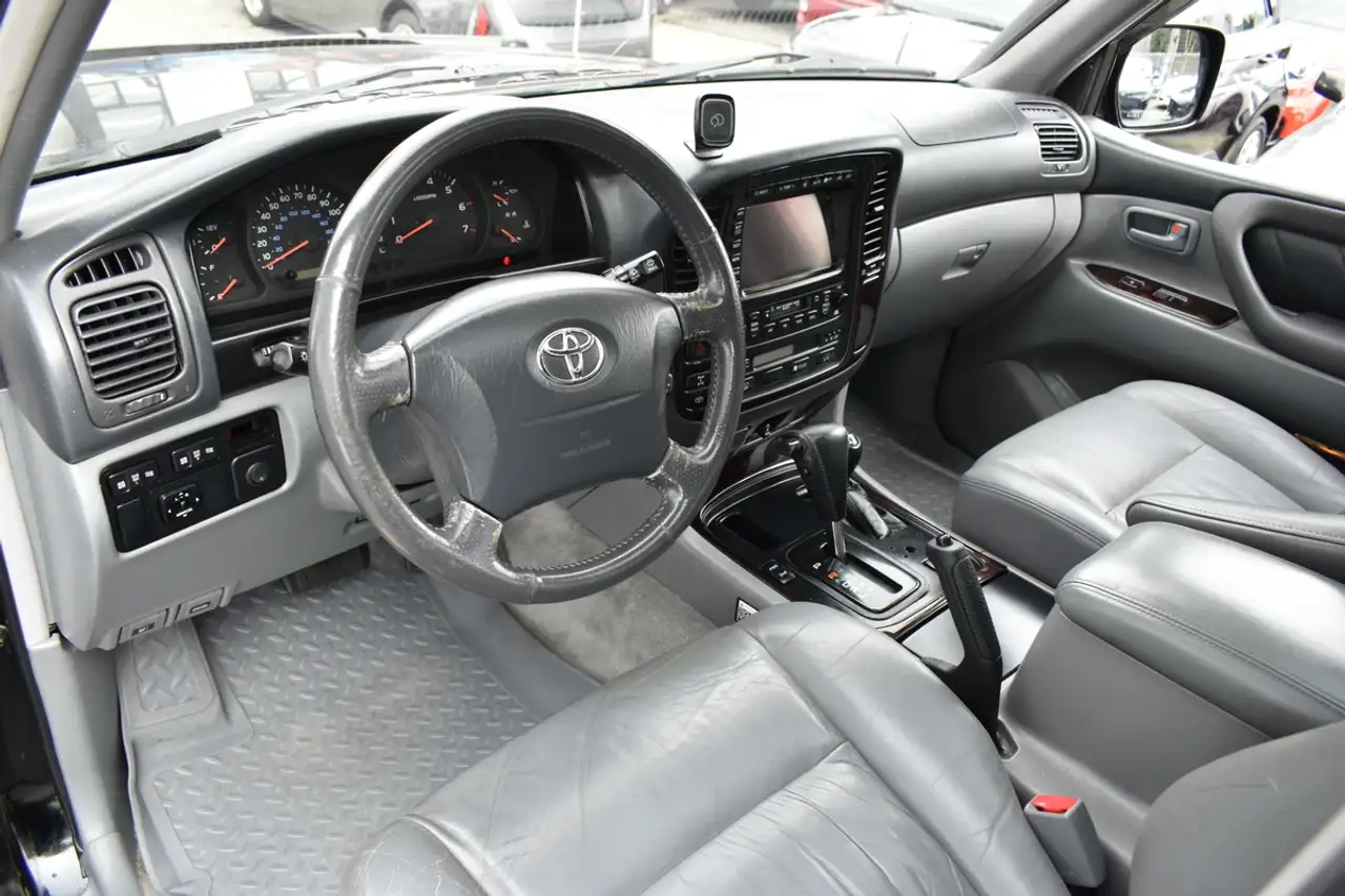 Toyota Land Cruiser снимка Toyota Land Cruiser