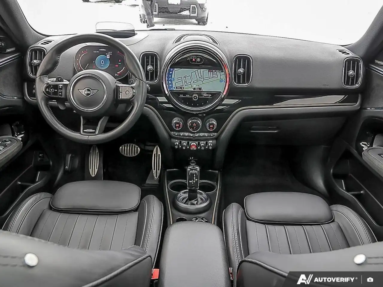 MINI Countryman снимка MINI Countryman