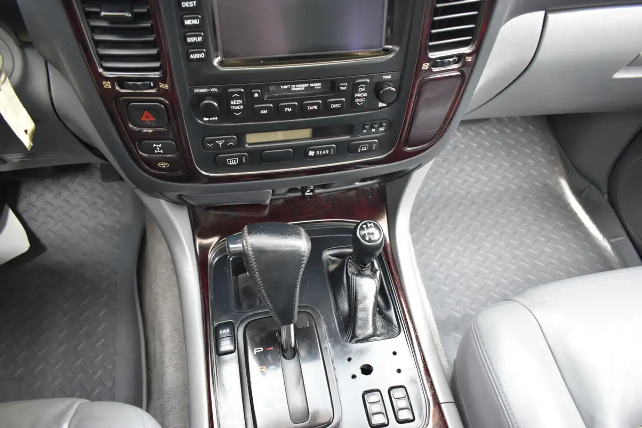 Toyota Land Cruiser снимка Toyota Land Cruiser