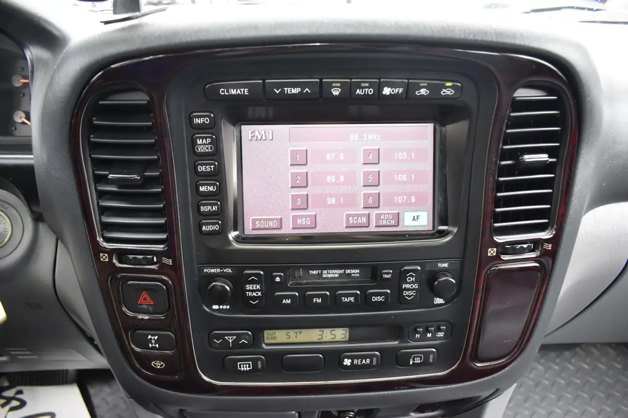 Toyota Land Cruiser снимка Toyota Land Cruiser