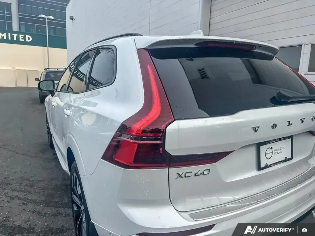 Volvo XC60 photo Volvo XC60