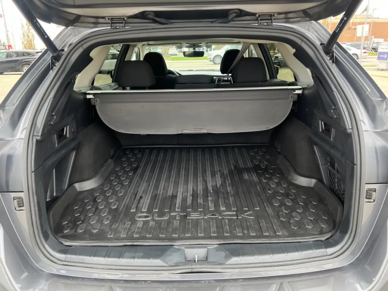 Subaru OUTBACK fotografie Subaru OUTBACK