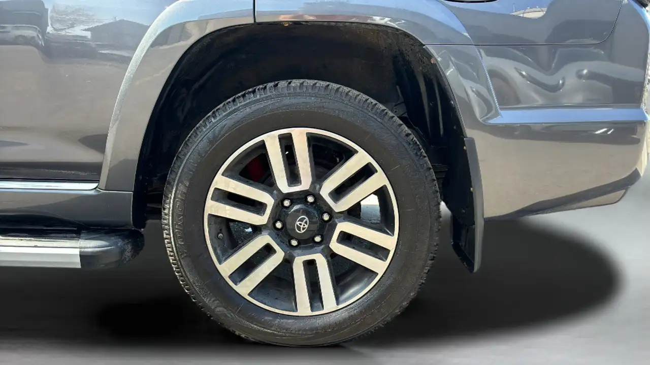Toyota 4-Runner снимка Toyota 4-Runner