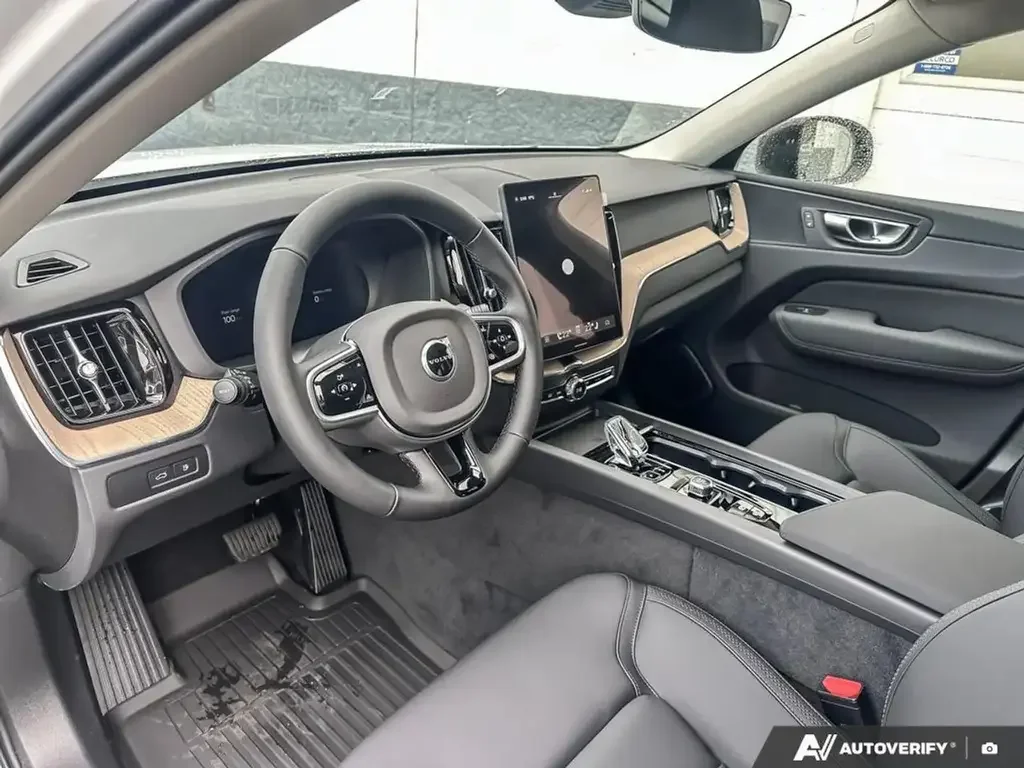 Volvo XC60 photo Volvo XC60