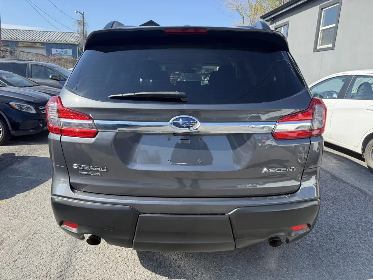 Subaru Ascent снимка Subaru Ascent