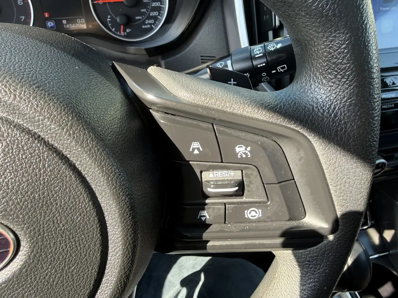 Subaru Ascent снимка Subaru Ascent