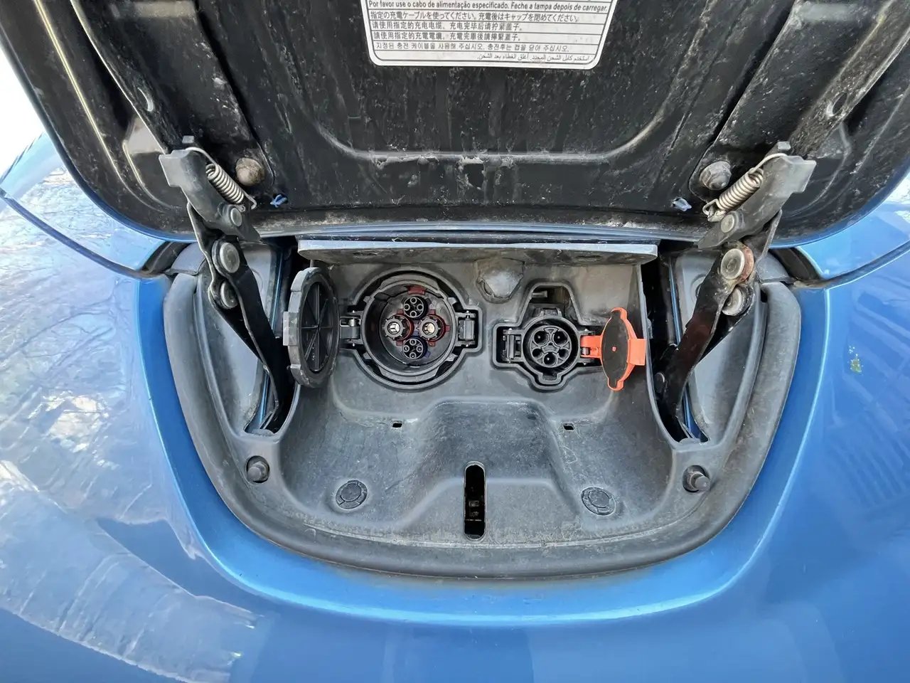 Nissan Leaf снимка Nissan Leaf