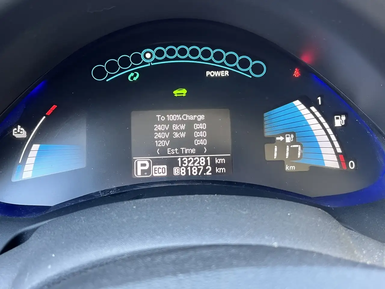 Nissan Leaf снимка Nissan Leaf